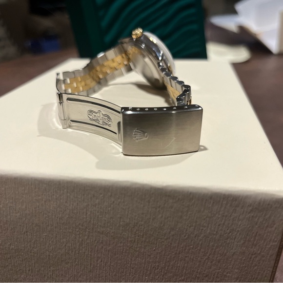 Men’s Rolex datejust - Picture 5 of 6